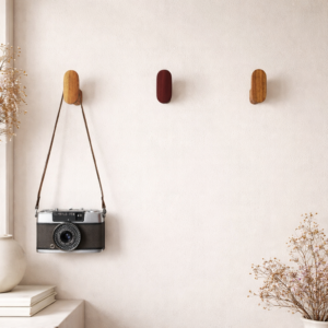Linha Oblongo: A forma contínua entre precisão e fluidez 1 Gancho de Parede Oblongo Decorado