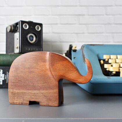 Enfeite Escultura de Madeira - Elefante da Sorte - Peroba