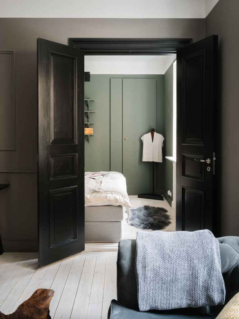 Compacto, Funcional e Cheio de Estilo: Um Tour por esse Pequeno Apartamento